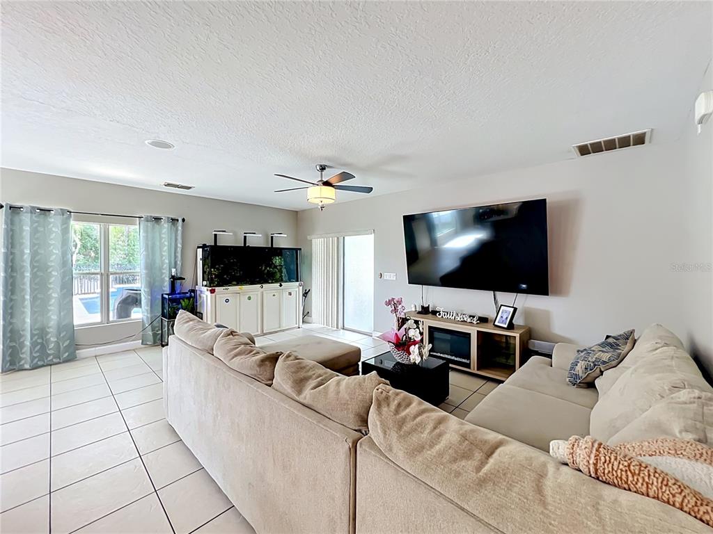 10672 Cabbage Tree Loop Orlando, FL 32825 - Photo 30 of 86