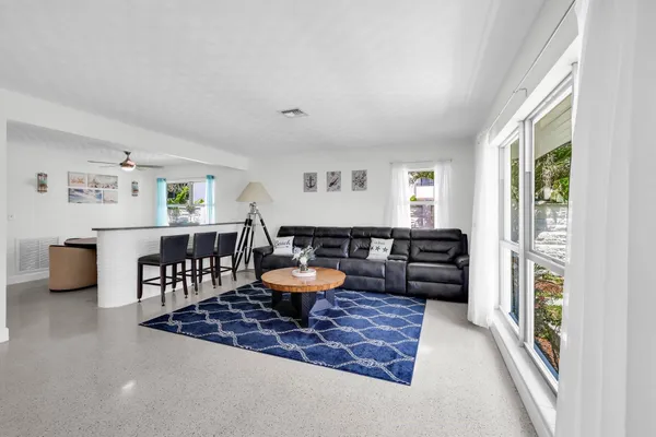 $5,000 | 505 North Ocean Boulevard, Pompano Beach, FL 33062