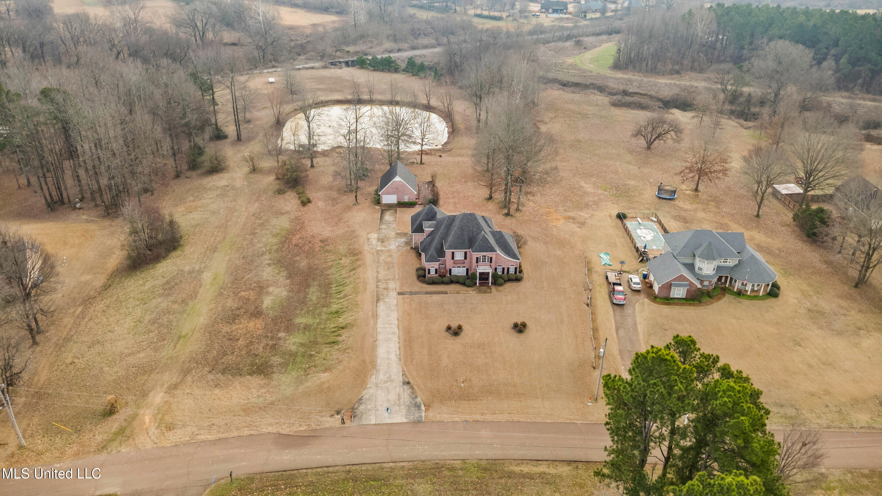 328 Crockett Loop East Hernando, MS 38632 - Photo 36 of 40 36_dji_0003_print