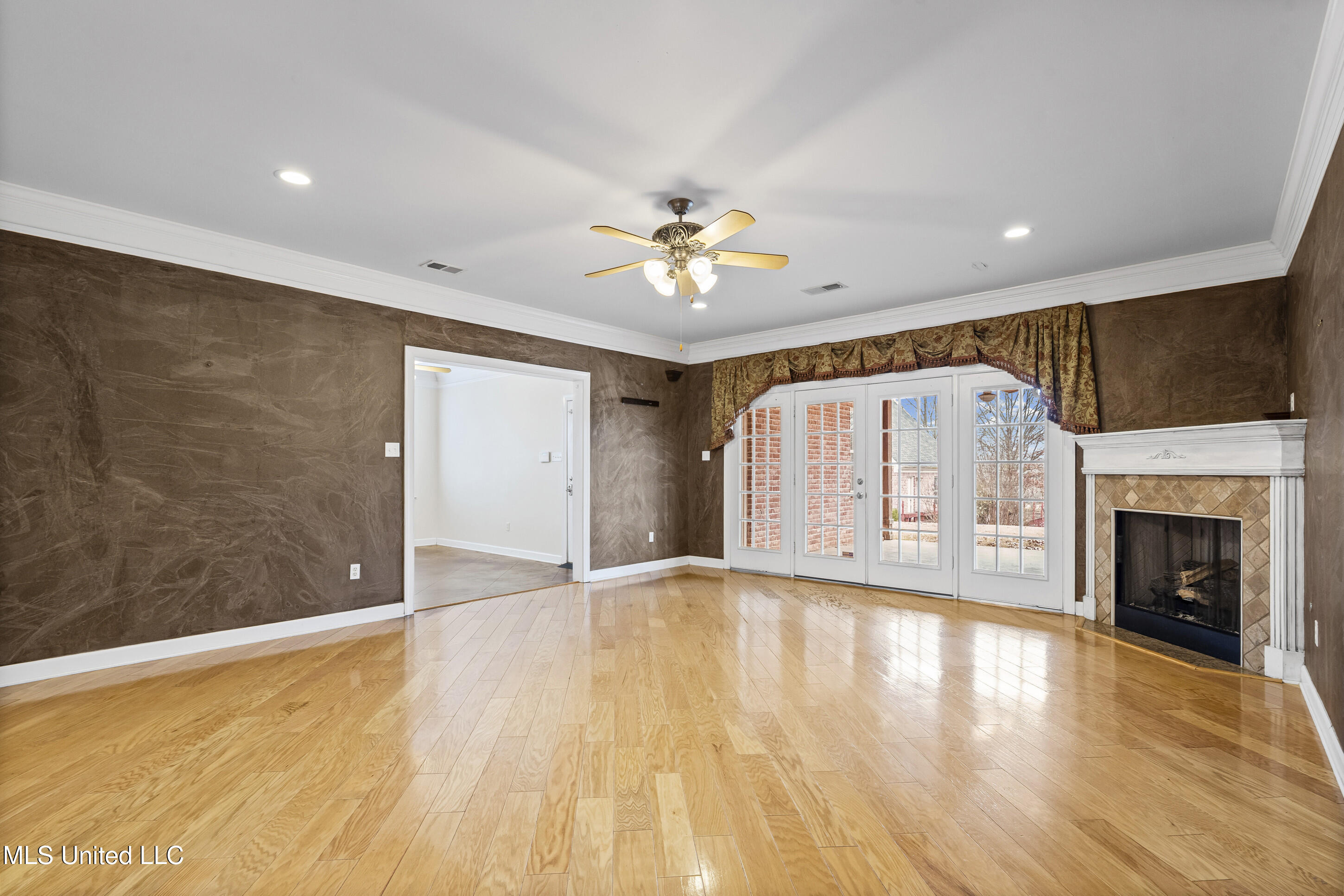 328 Crockett Loop East Hernando, MS 38632 - Photo 9 of 40 9__dsc6330_print