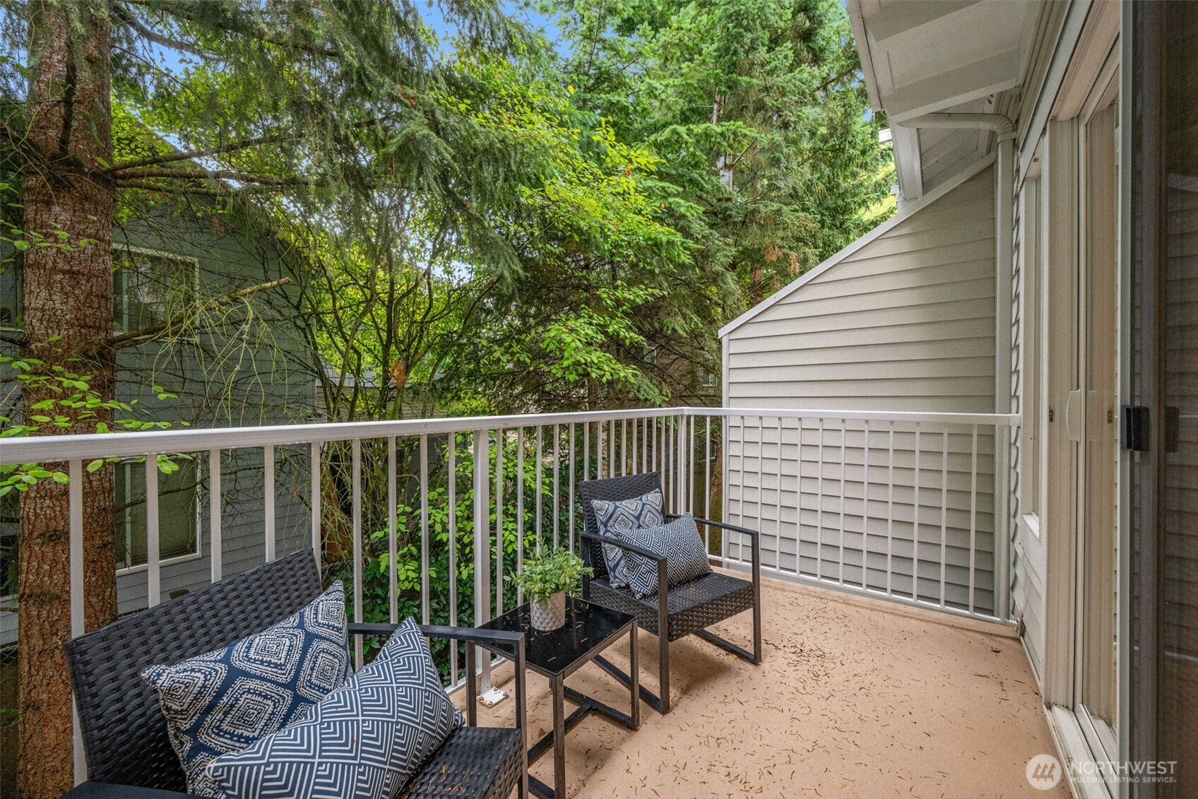 11931 Northeast 162nd Lane, Unit 143 Bothell, WA 98011 - Photo 13 of 38