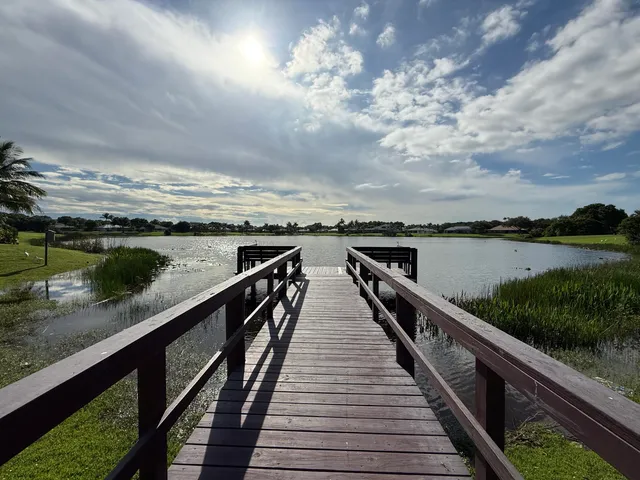 $925,000 | 4821 Southwest Lake Grove Circle, Palm City, FL 34990