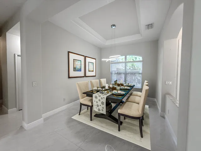 $925,000 | 4821 Southwest Lake Grove Circle, Palm City, FL 34990