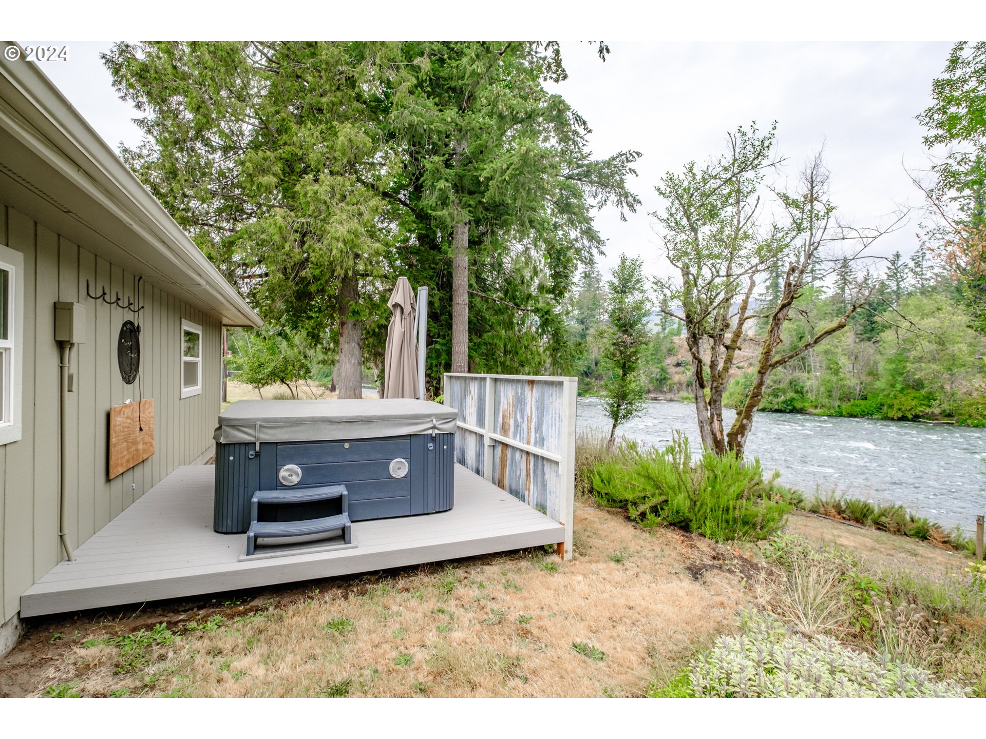 40166 Gates School Road Gates, OR 97346 - Photo 36 of 47