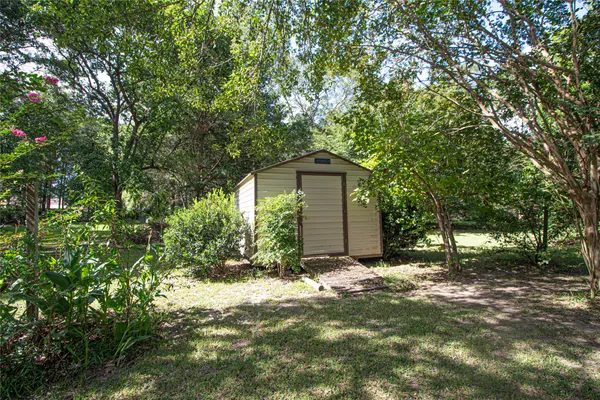 $289,900 | 10500 Highway 150, Shepherd, TX 77371