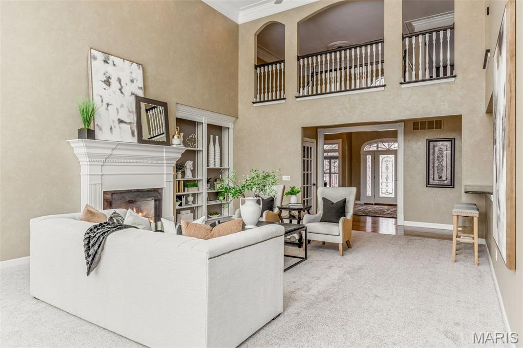 1040 Greystone Manor Parkway Chesterfield, MO 63005 - Photo 13 of 79