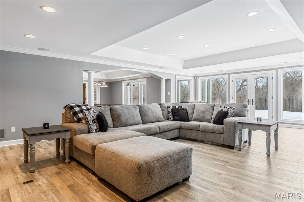 1040 Greystone Manor Parkway Chesterfield, MO 63005 - Photo 58 of 79