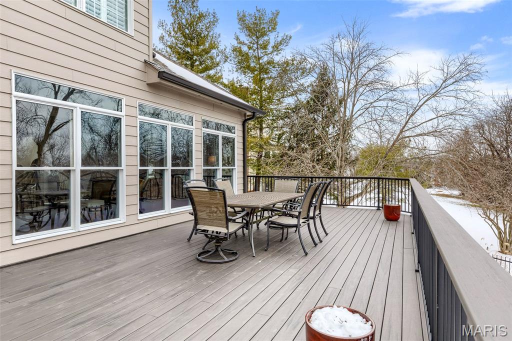 1040 Greystone Manor Parkway Chesterfield, MO 63005 - Photo 70 of 79