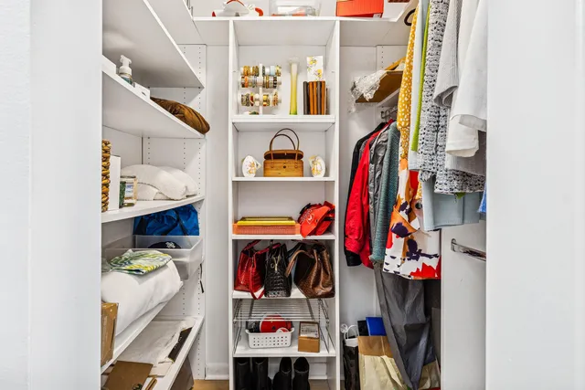 a view of a storage & utility room