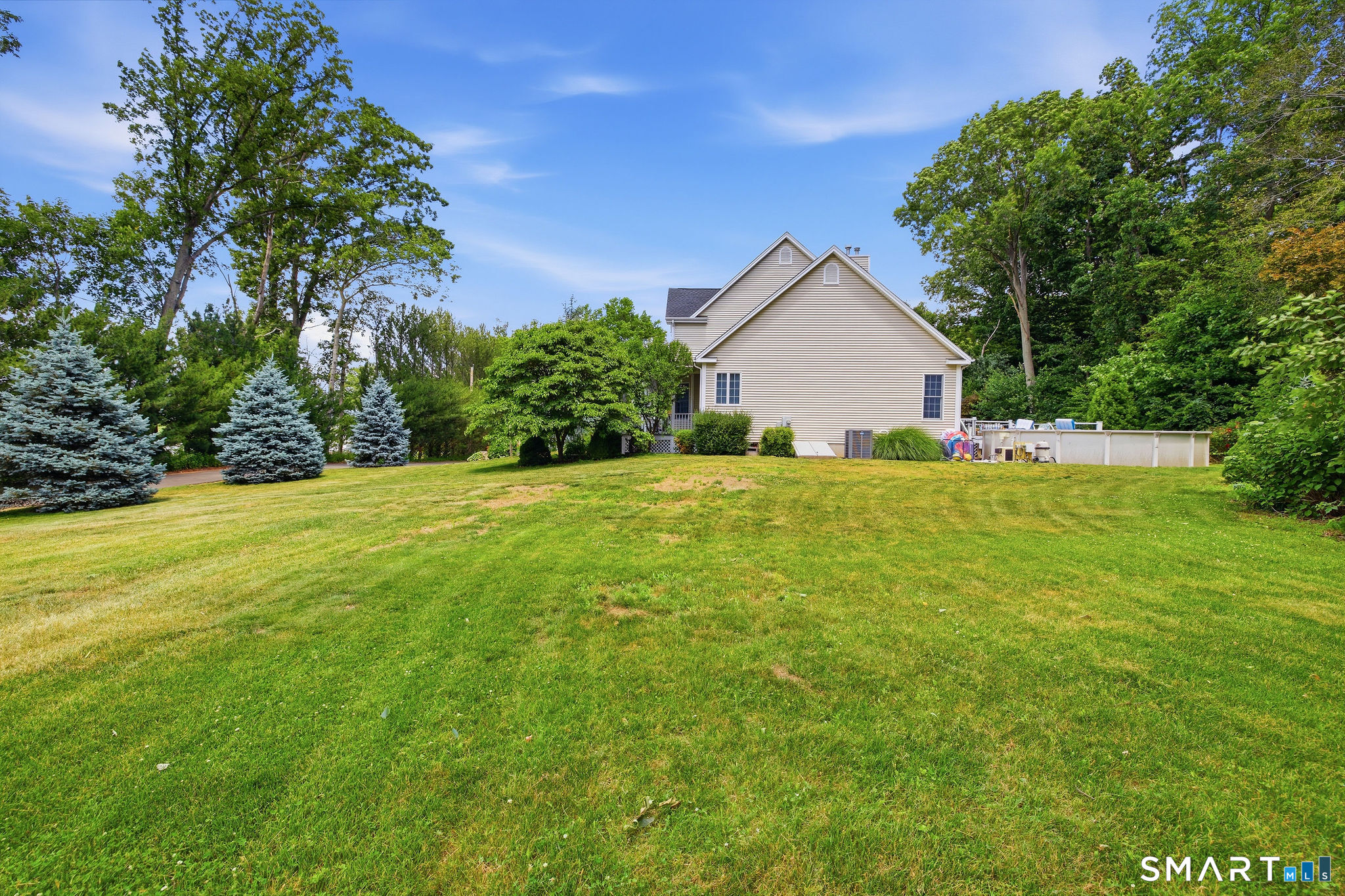 30 Tranquility Way Milford, CT 06461 - Photo 6 of 40