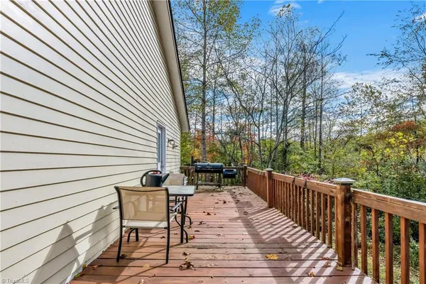 $205,000 | 823 Queens Street Northwest, Lenoir, NC 28645