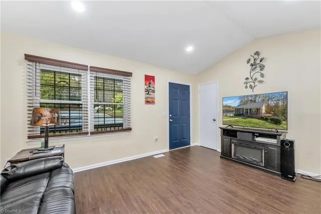 $210,000 | 823 Queens Street Northwest, Lenoir, NC 28645