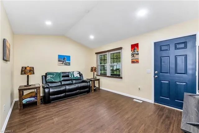 $210,000 | 823 Queens Street Northwest, Lenoir, NC 28645