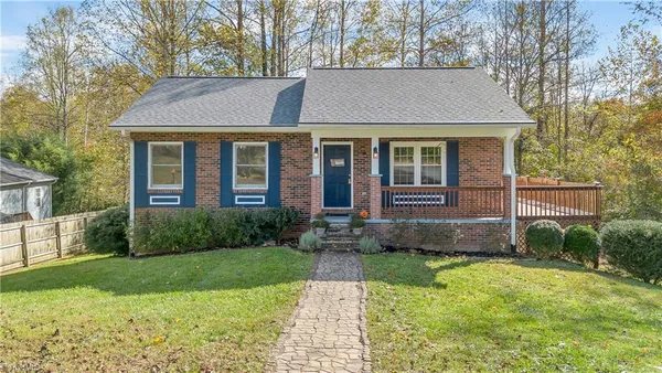 $205,000 | 823 Queens Street Northwest, Lenoir, NC 28645