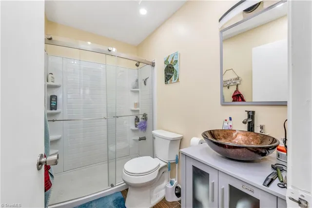 $210,000 | 823 Queens Street Northwest, Lenoir, NC 28645