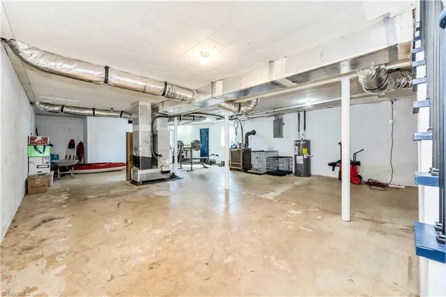 $210,000 | 823 Queens Street Northwest, Lenoir, NC 28645