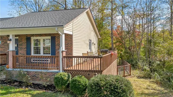 $205,000 | 823 Queens Street Northwest, Lenoir, NC 28645