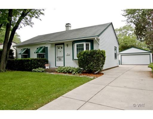 290 Raupp Boulevard Buffalo Grove, IL 60089 - Photo 1 of 1