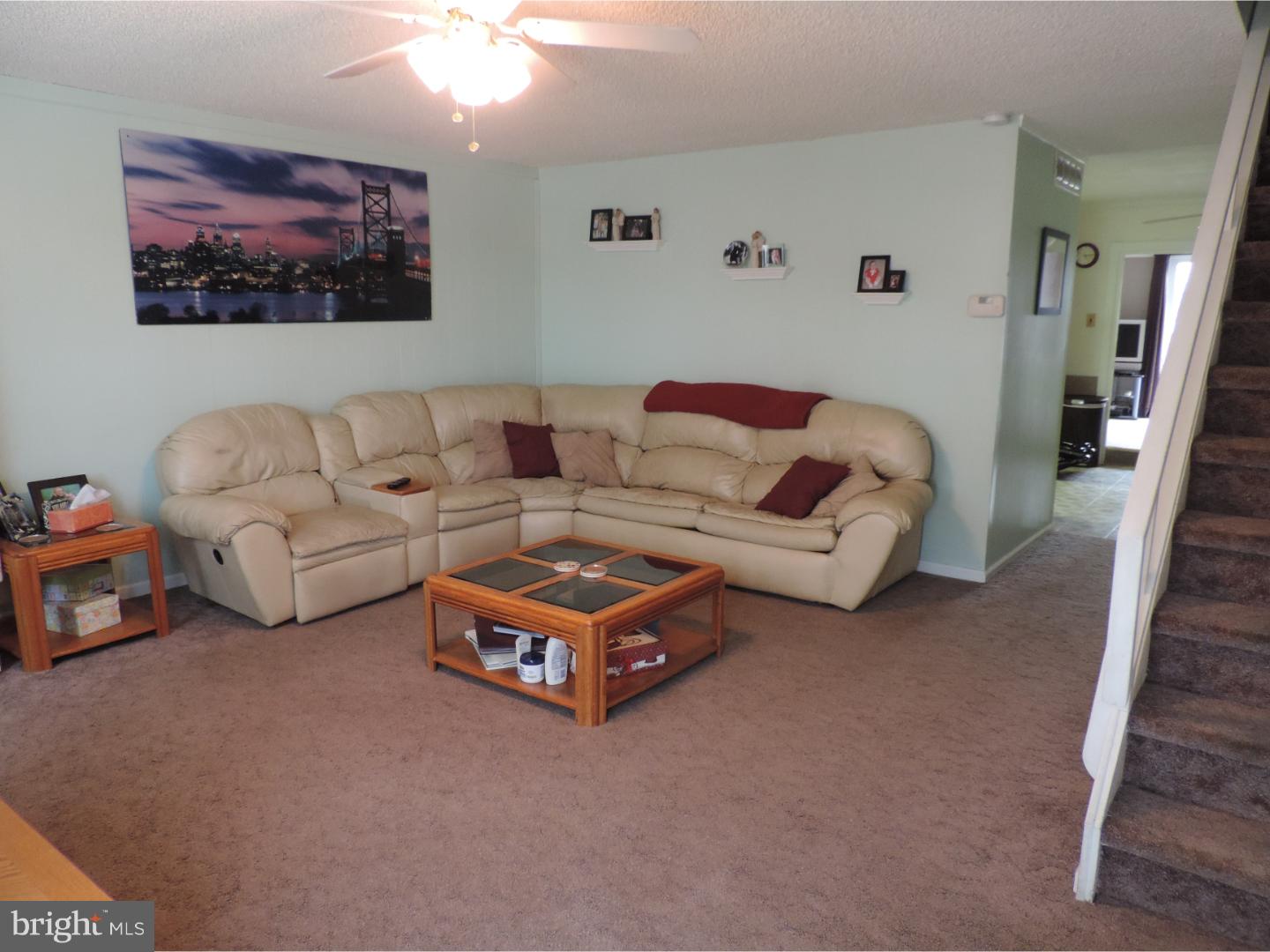 3245 Birch Road Philadelphia, PA 19154 - Photo 3 of 16
