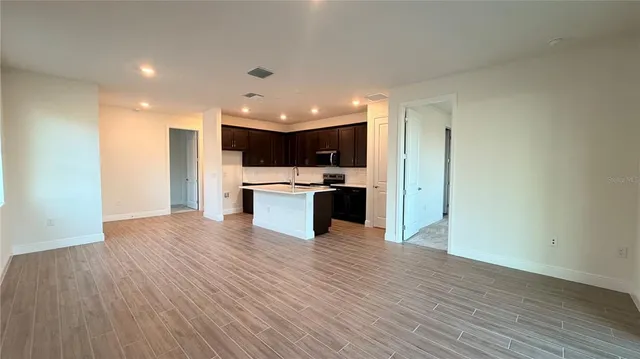 $299,750 | 7610 Sea Oak Court, Palmetto, FL 34221