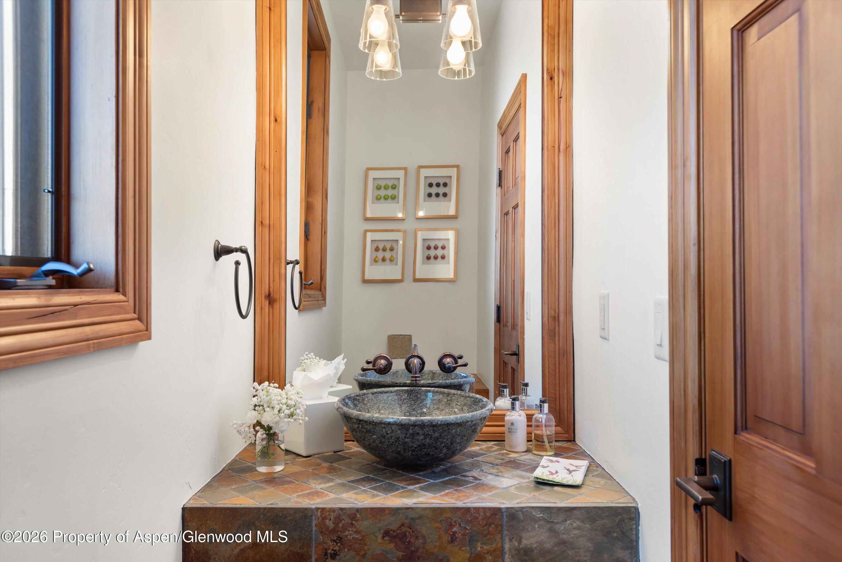 364 Ridge Road Snowmass Village, CO 81615 - Photo 16 of 57 18-364RidgeRd_03172026_017