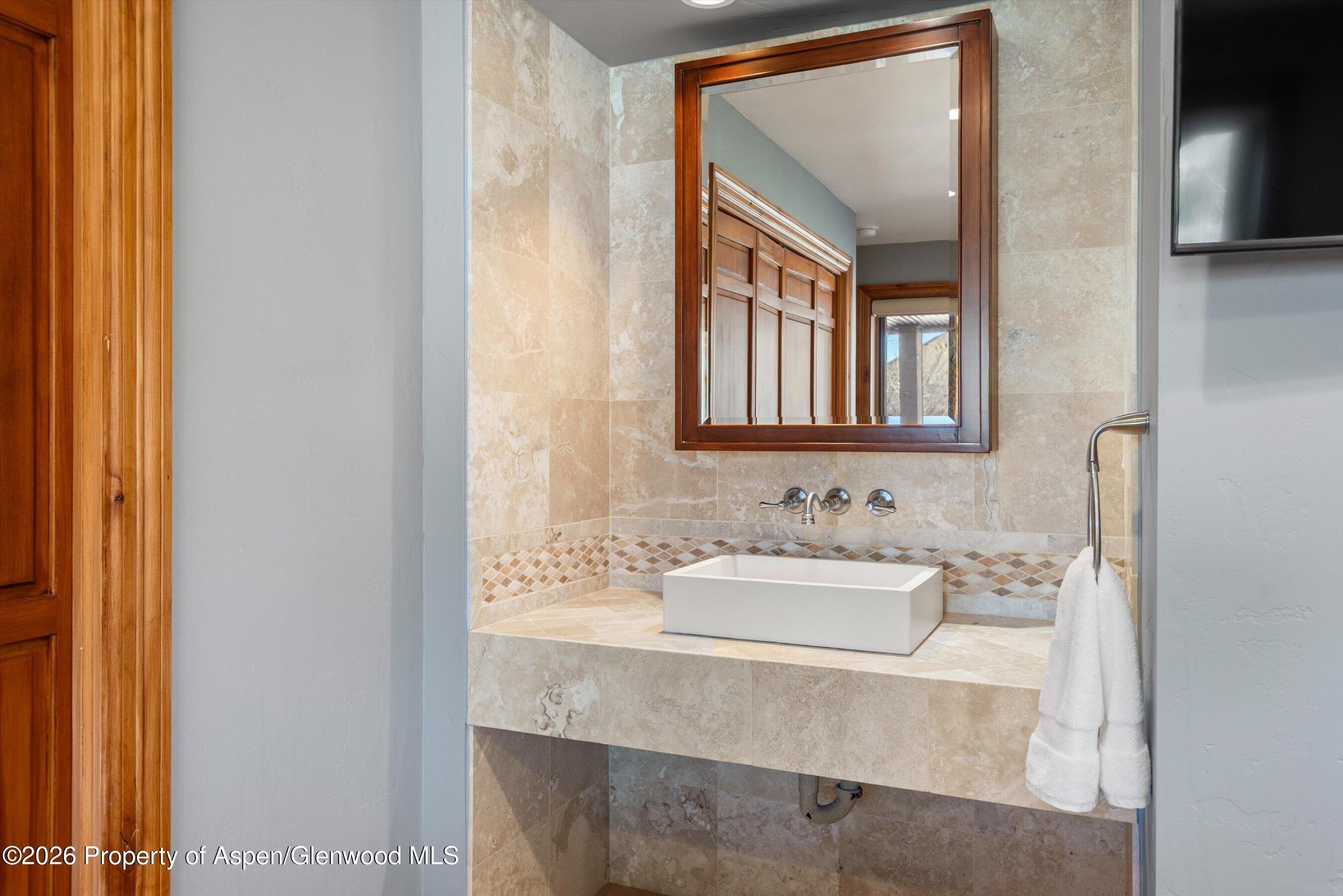 364 Ridge Road Snowmass Village, CO 81615 - Photo 27 of 57 31-364RidgeRd_03172026_027