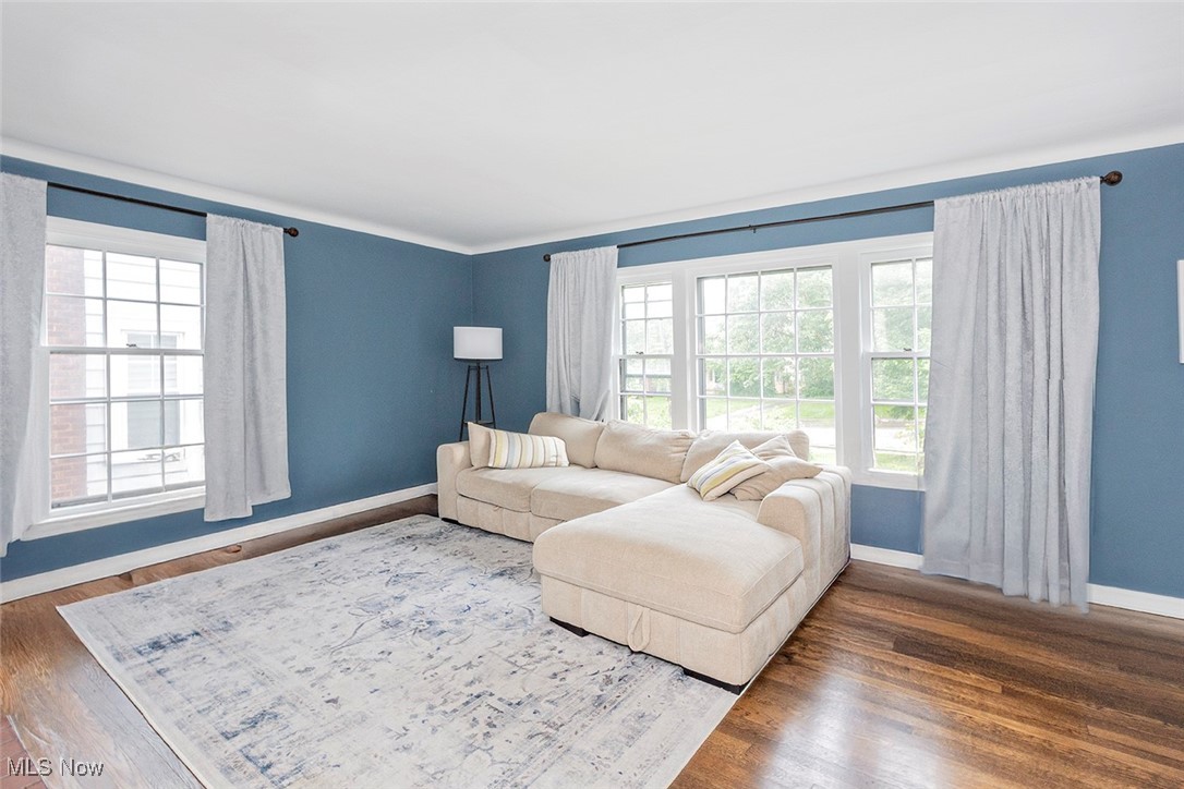 2290-2292 South Overlook Road Cleveland, OH 44106 - Photo 4 of 34 Gallery Image 4