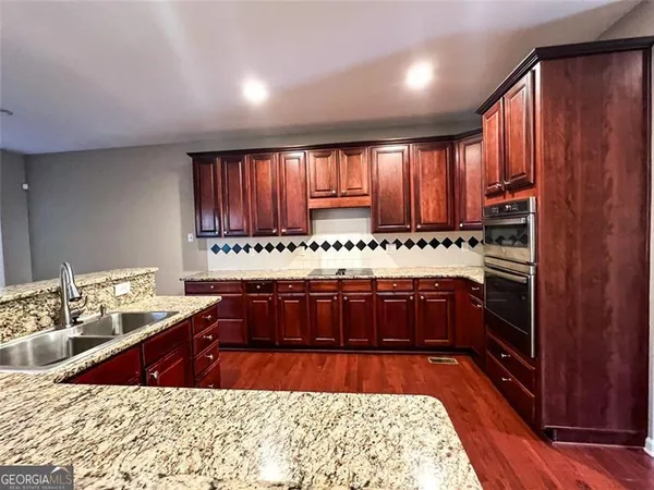 $549,999 | 2879 Heritage Oaks Circle, Dacula, GA 30019