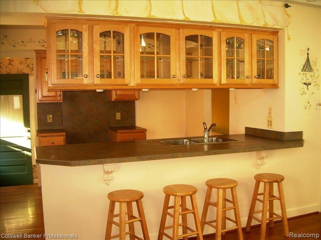 1161 Fairholme Road Grosse Pointe, MI 48236 - Photo 4 of 20 Kitchen