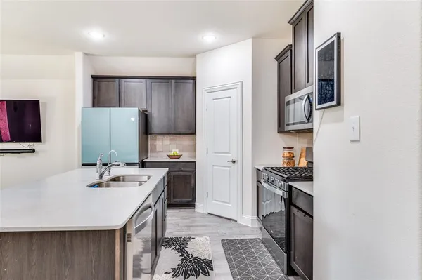 $325,000 | 3519 Tunnel Avenue, Aubrey, TX 76227