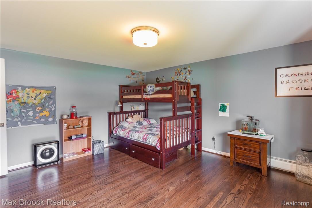 5733 Raven Road Bloomfield Hills, MI 48301 - Photo 25 of 37 IMG_9628.jpg