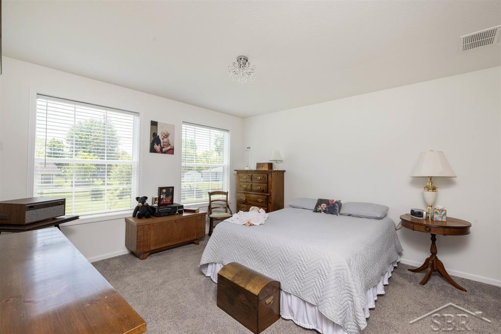 531 West Myrtle Road Sanford, MI 48657 - Photo 12 of 50