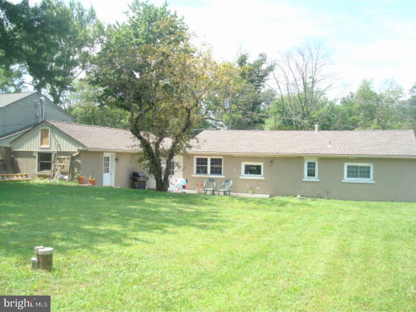 2961 Upper Ridge Road Pennsburg, PA 18073 - Photo 3 of 15