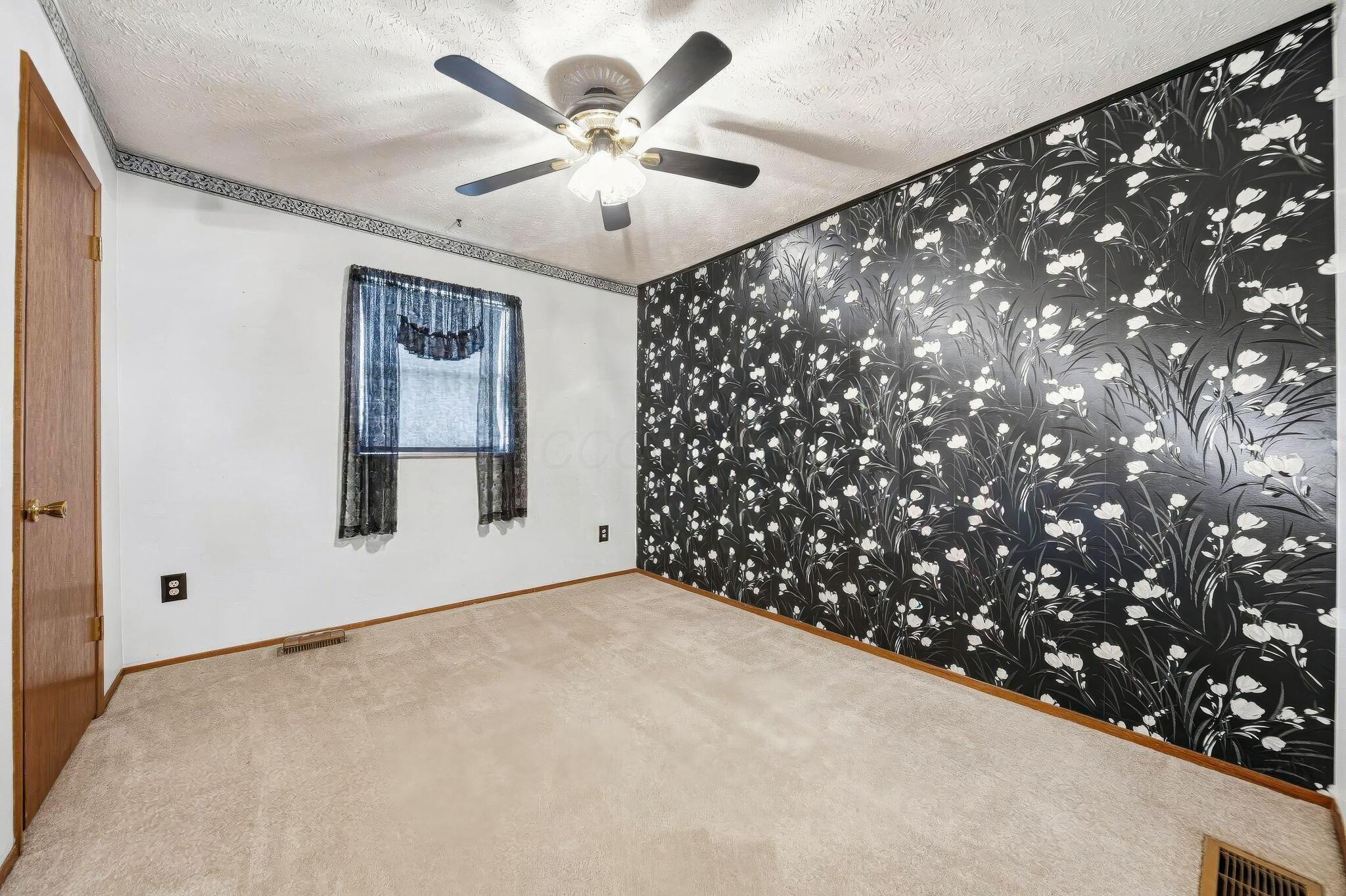 5332 Trabue Road Columbus, OH 43228 - Photo 20 of 55