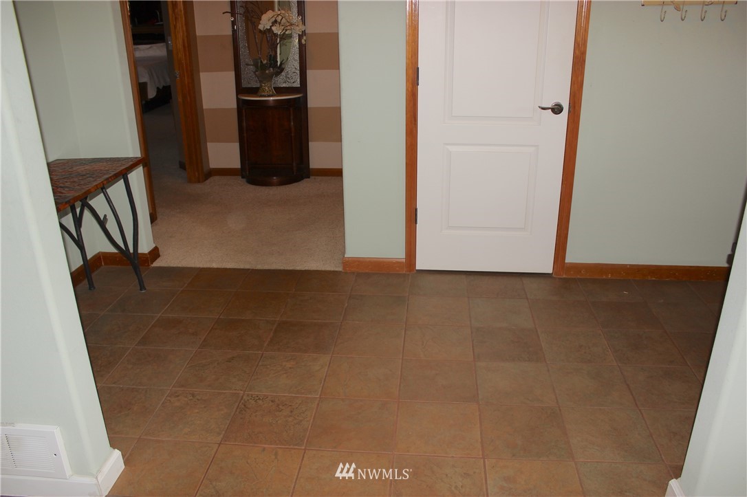 7436 Creekside Lane Southwest Rochester, WA 98579 - Photo 25 of 39