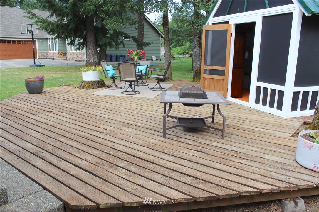 7436 Creekside Lane Southwest Rochester, WA 98579 - Photo 28 of 39