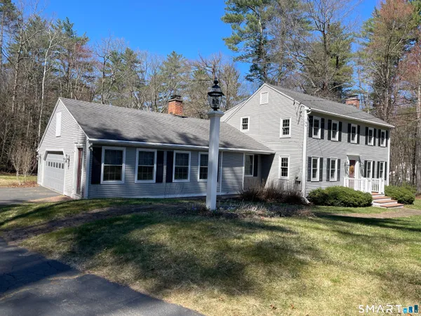 $699,900 | 9 Michael Drive, Canton, CT 06019