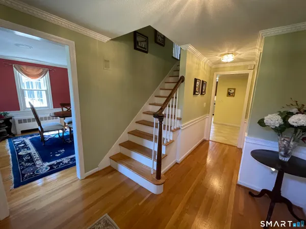 $699,900 | 9 Michael Drive, Canton, CT 06019