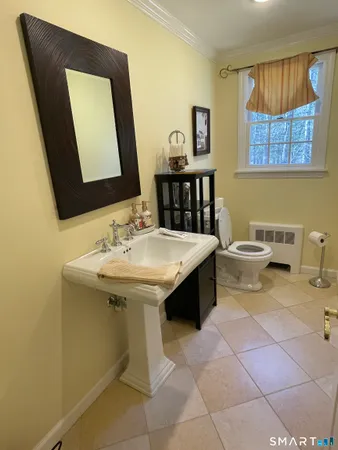 $699,900 | 9 Michael Drive, Canton, CT 06019