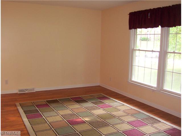 1723 Bolingbroke Road High Point, NC 27265 - Photo 2 of 8 Living Room.