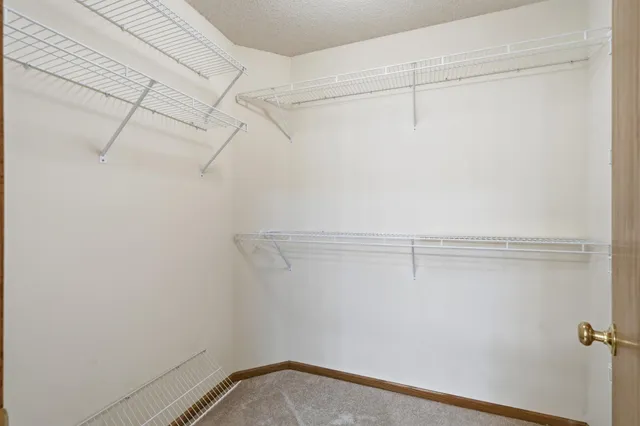 $450,000 | 174 Wedgewood Drive, Mahtomedi, MN 55115