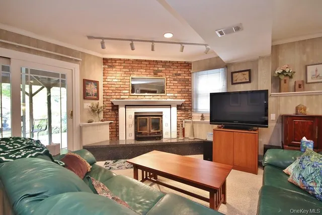 $1,099,222 | 58 Hidden Hollow Lane, Millwood, NY 10546