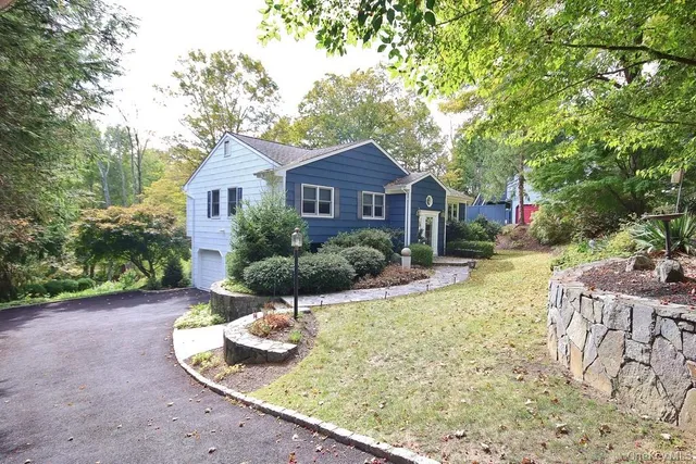 $1,099,222 | 58 Hidden Hollow Lane, Millwood, NY 10546