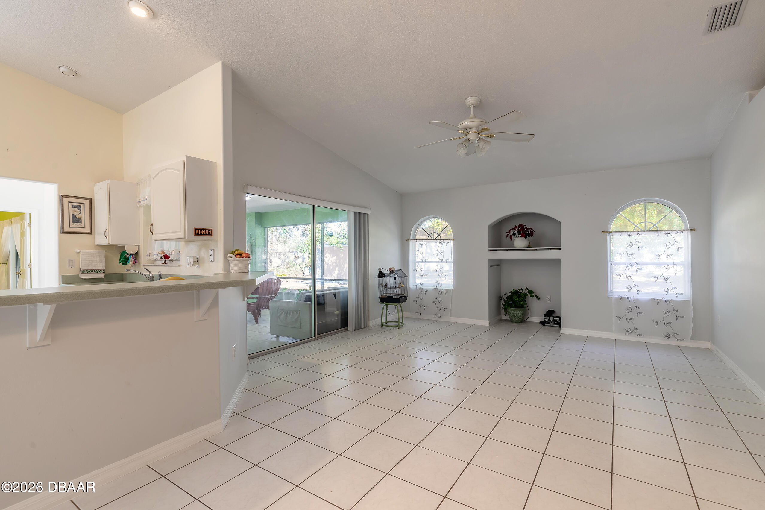 39 Princess Ruth Lane Palm Coast, FL 32164 - Photo 8 of 48 39-8