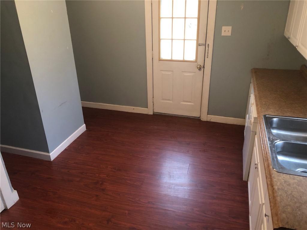 6585 Ridgeview Boulevard North Ridgeville, OH 44039 - Photo 19 of 21