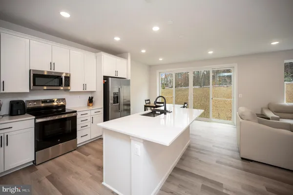 $499,900 | 2892 White Tail Drive, Locust Grove, VA 22508