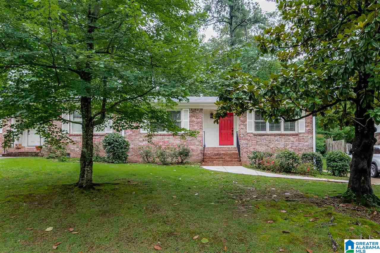 4021 Montclair Road, Unit 4021 Mountain Brook, AL 35213 - Photo 3 of 33