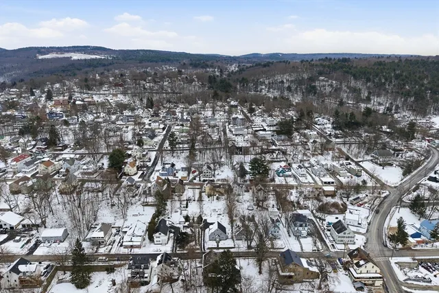 $369,900 | 160 Cottage Street, Athol, MA 01331