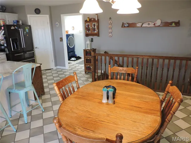 $635,000 | 2140 Flatwoods Road, O'Fallon, MO 63366