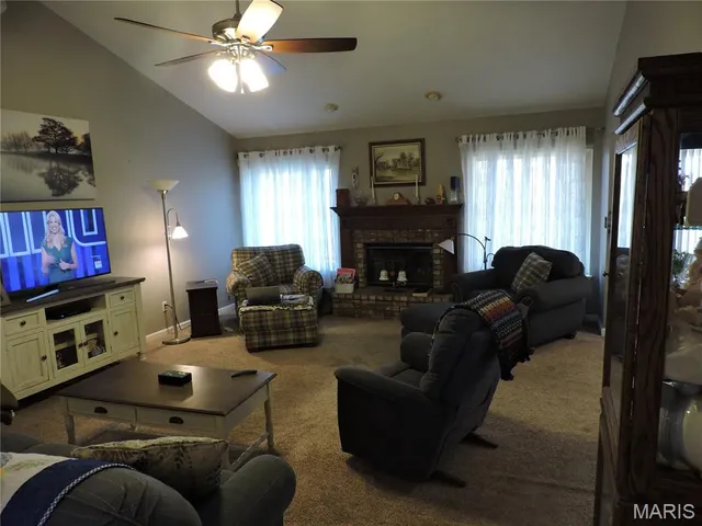 $635,000 | 2140 Flatwoods Road, O'Fallon, MO 63366